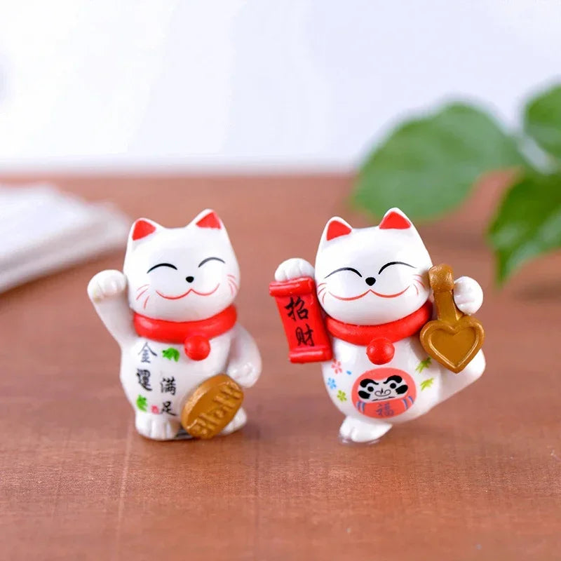 Min Lucky Wealth Waving Hand Fortune Cat PVC Home Car Interior Decoration Creative Gift Lucky Cat Maneki Neko Ornaments Decor